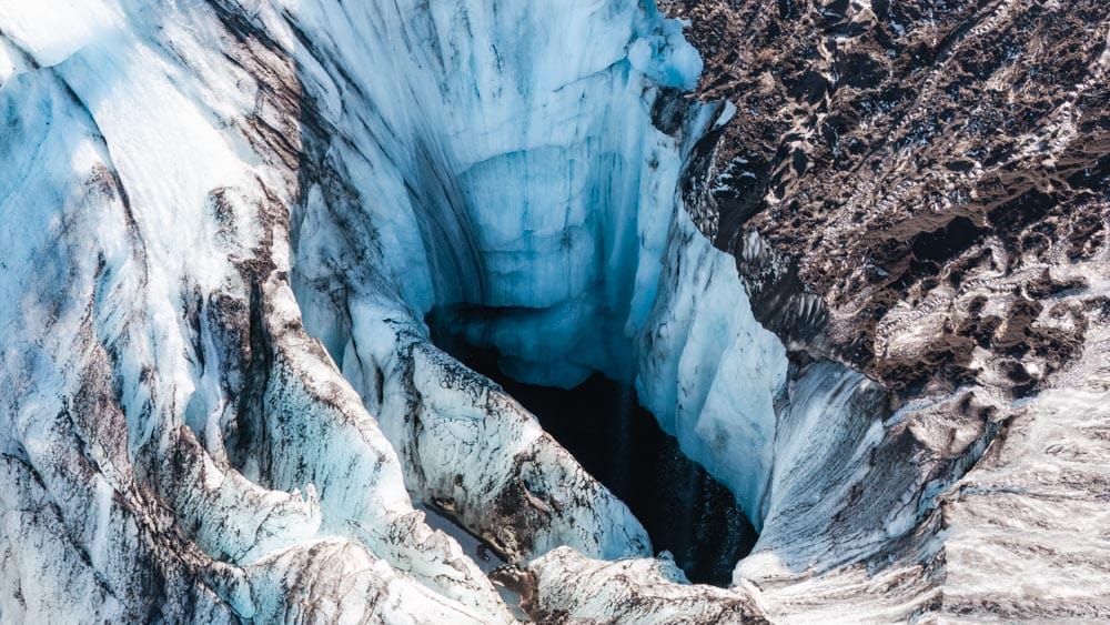 From White Dreams to 50 Shades of Grey: A Journey Around Vatnajökull