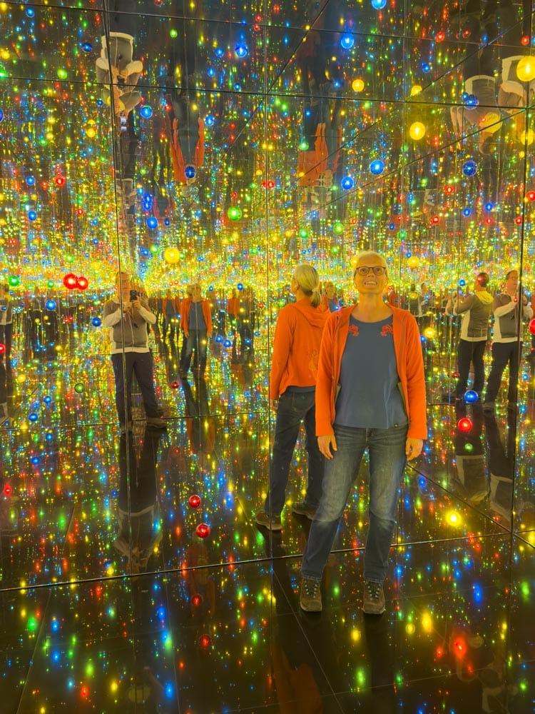 Autonomy, Stimulation, Anchoring: What Keeps a Life Sustainable